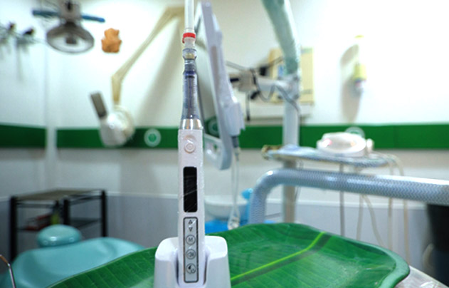 VK Dental Clinic dental handpiece instrument